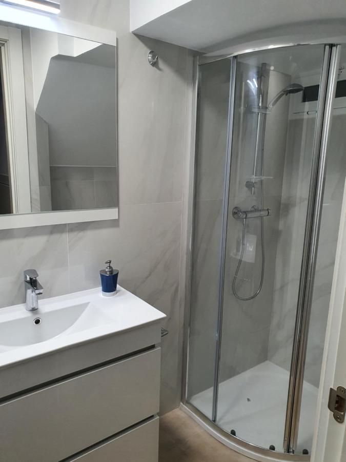 Apt Studio Apartment A Coruna Ngoại thất bức ảnh